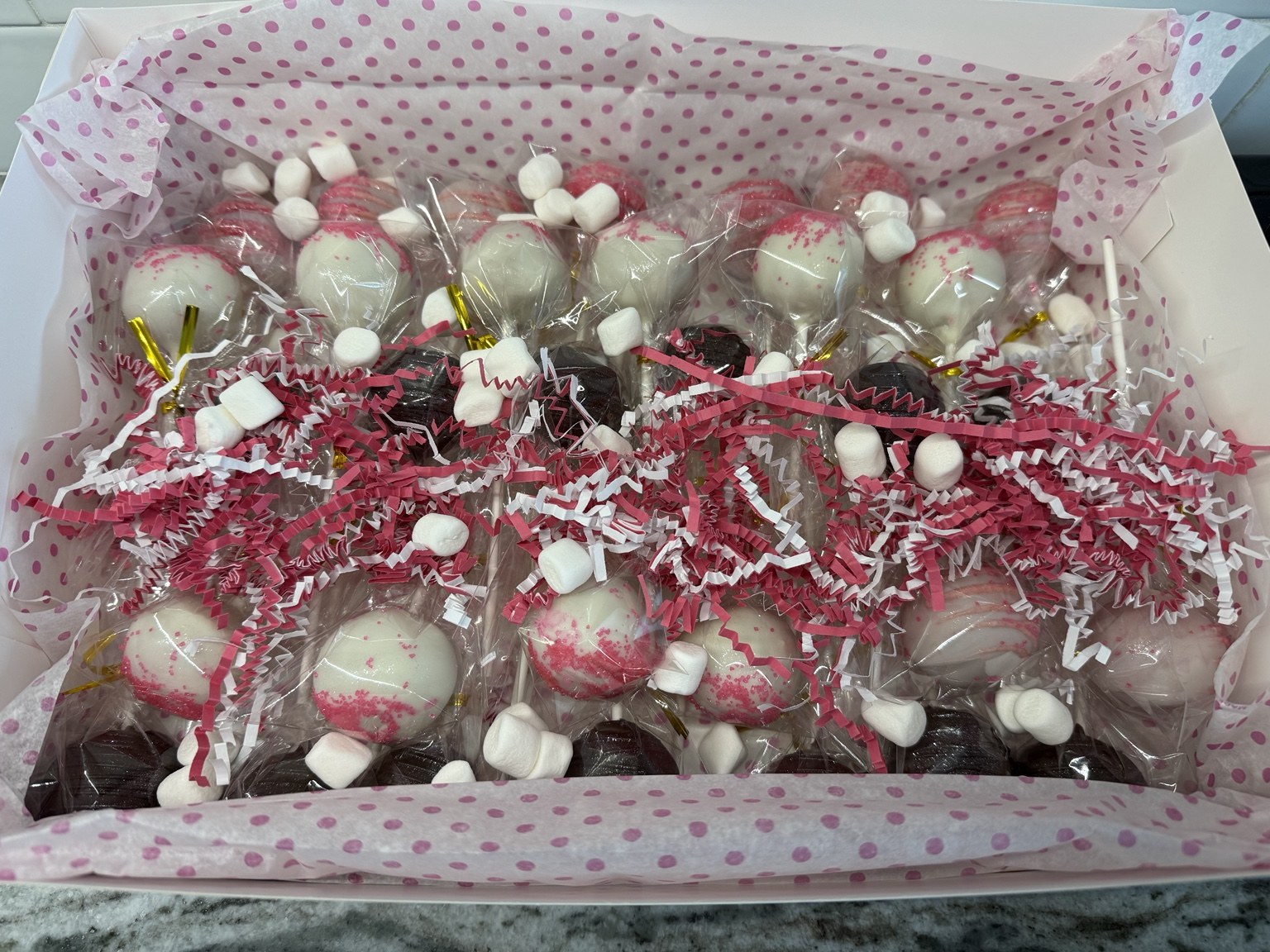 Pink and white cake pop gift box by CakedByKim